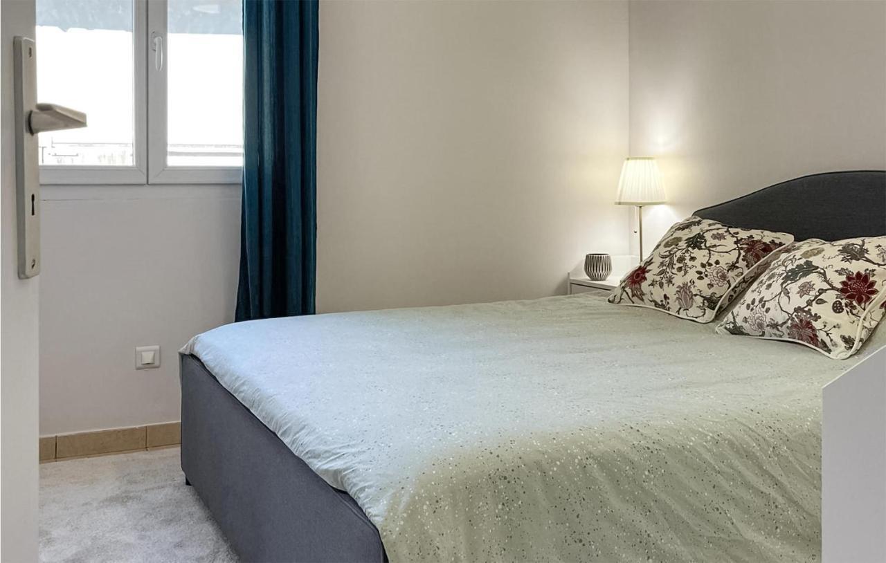 3 Bedroom Lovely Apartment In Mauleon Darmagnac מראה חיצוני תמונה