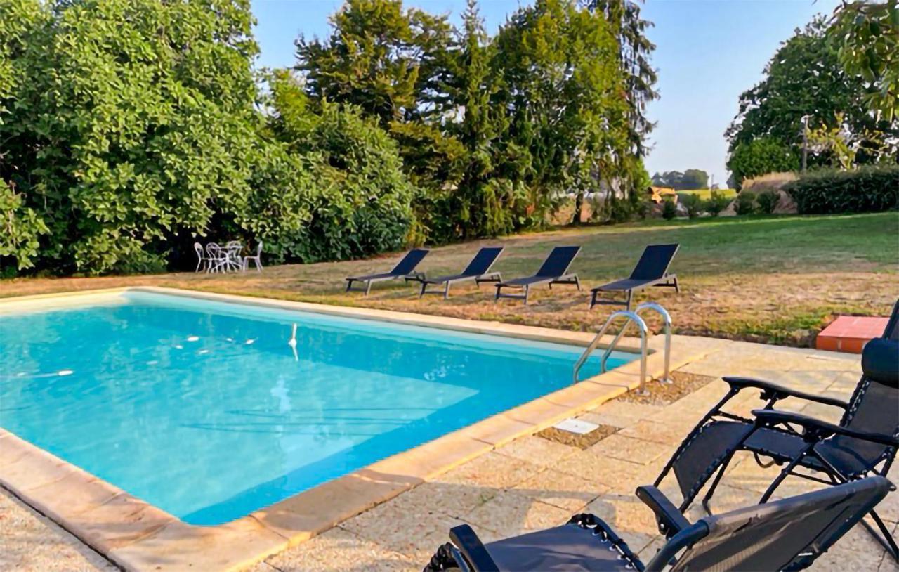 3 Bedroom Lovely Apartment In Mauleon Darmagnac מראה חיצוני תמונה